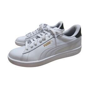 PUMA Men's Ace Court Shoe Size 9 White with Green Accent